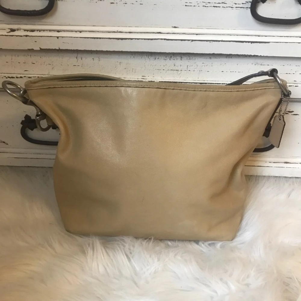 👜sold👜Coach leather bag